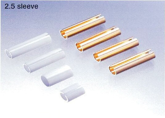 2.5mm van het Systeemcomponenten van de Lengtevezel de Optische van het Zirconiumdioxydesc Ceramische van de de Vezelgroepering Optische Gespleten Koker