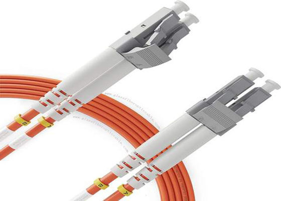 Kwaliteit  LC / UPC OM2 Duplex 3.0mm PVC Duplex Patch Cord , 3m / 5m LC FC SC ST SM Fiber Optic Cable fabriek